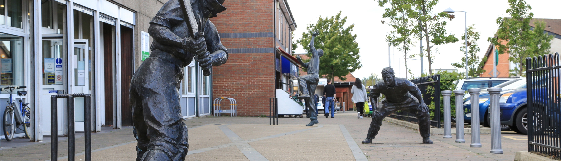 Ashfield DC Landmarks - Kirkby cricketers statues