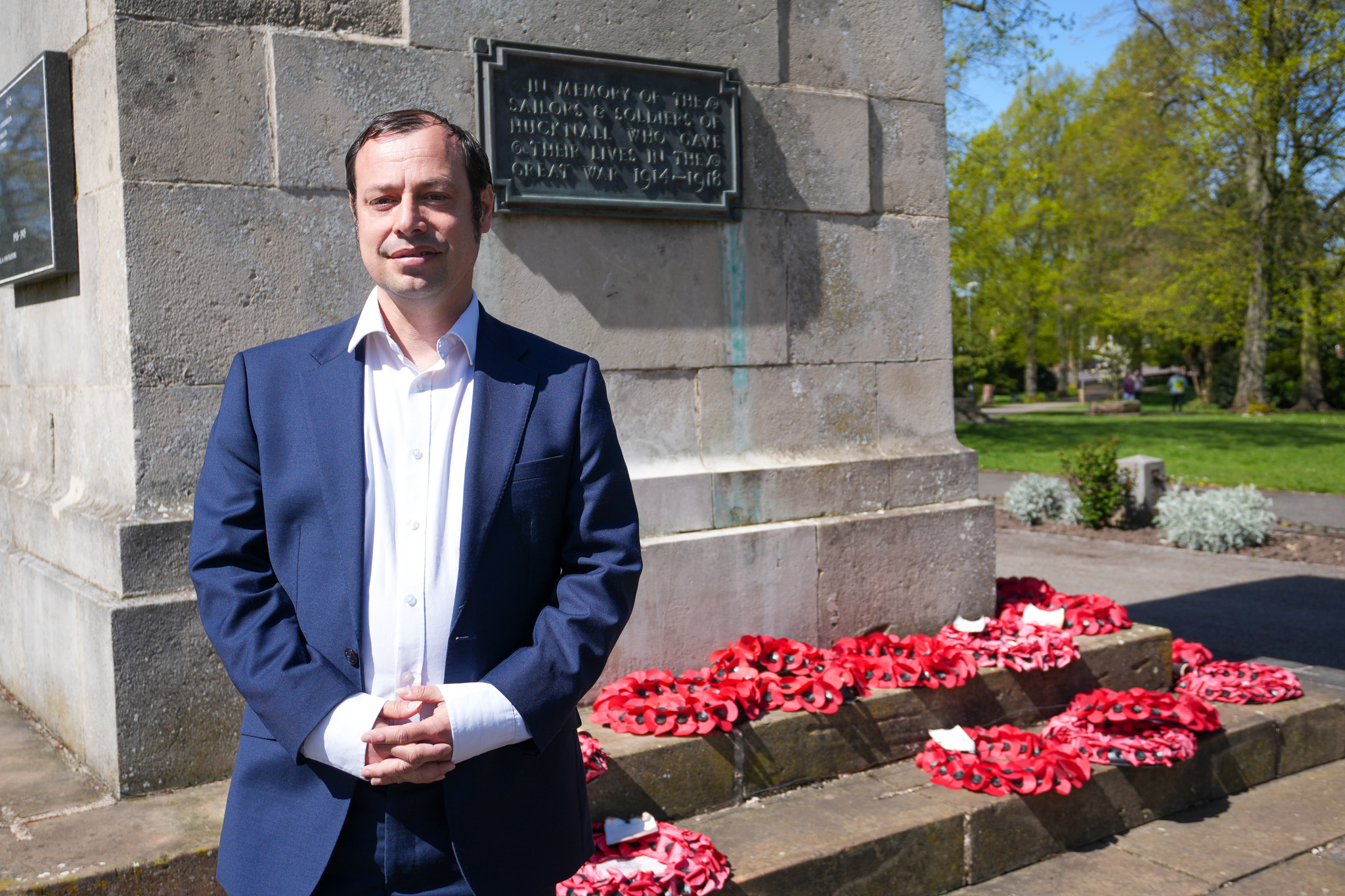 Cllr Lee Waters at the Hucknall War Memorial
